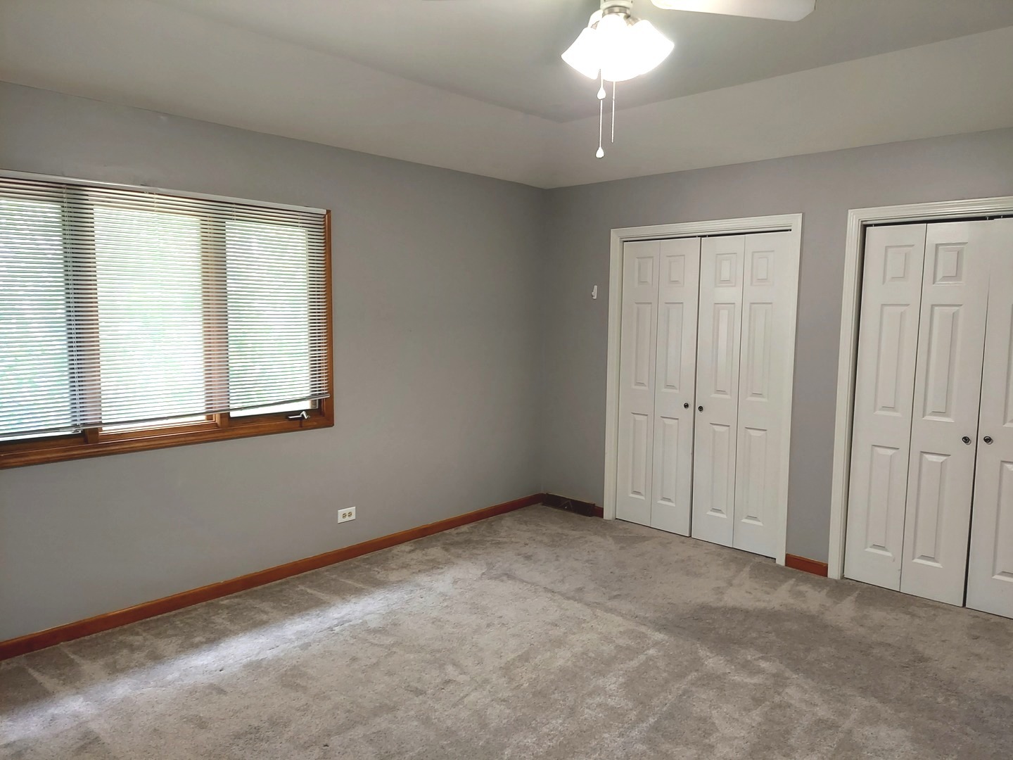 2304 Nottingham Drive, Naperville, IL 60565