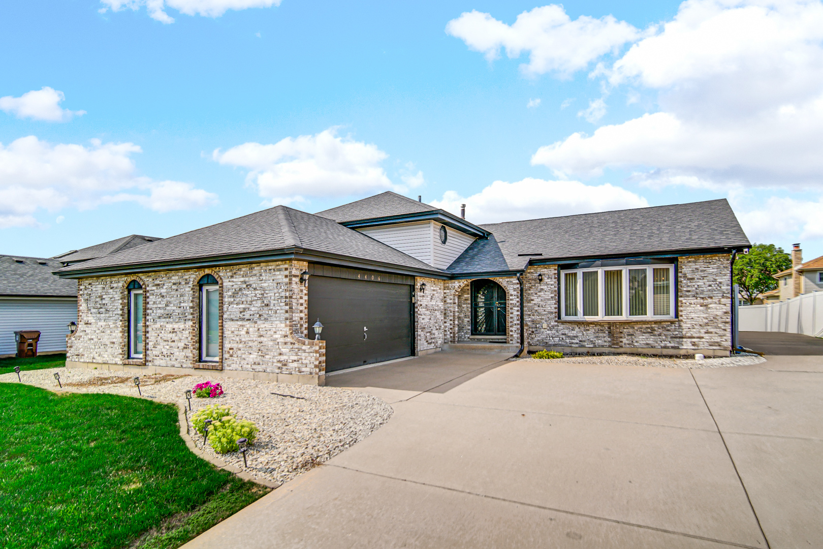 4406 Michael John Lane, Richton Park, IL 60471