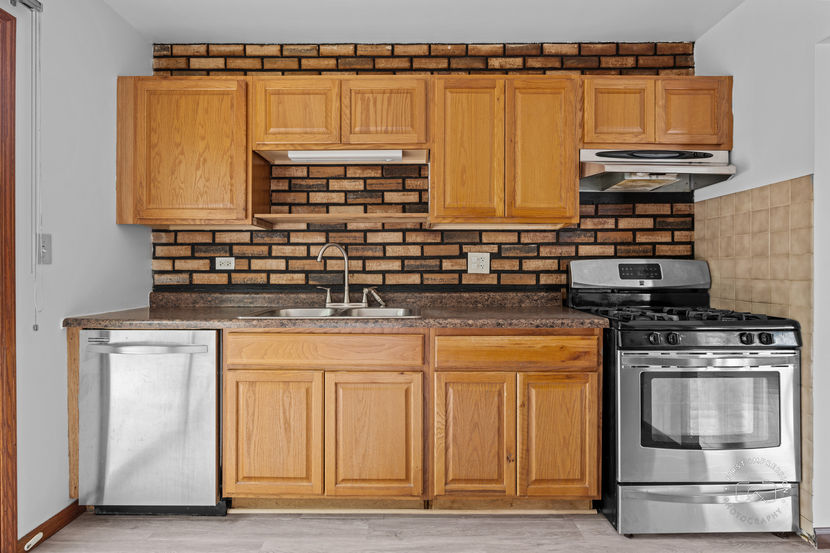 304 DEAN Circle, Bolingbrook, IL 60440