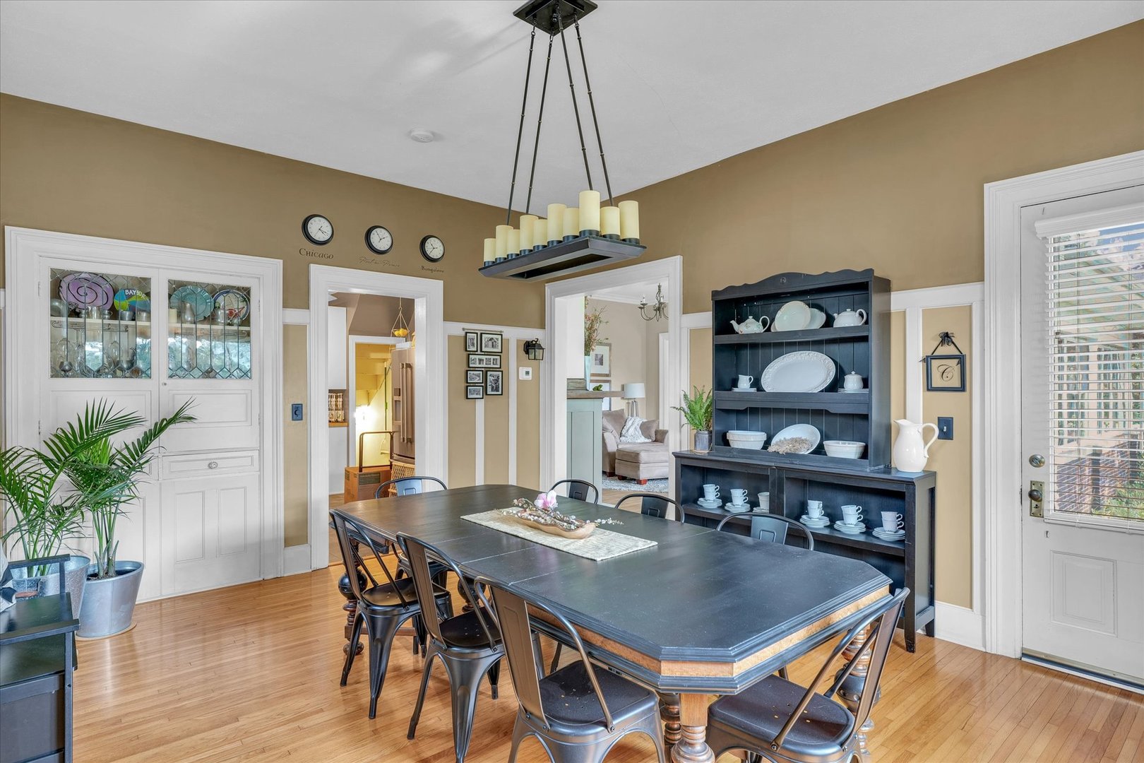 320 E Locust Street, Watseka, IL 60970