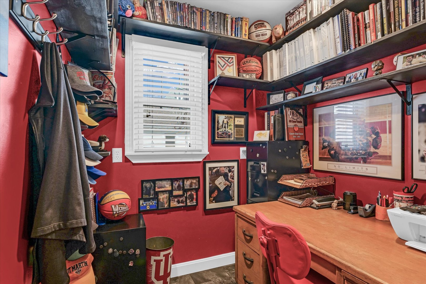 320 E Locust Street, Watseka, IL 60970