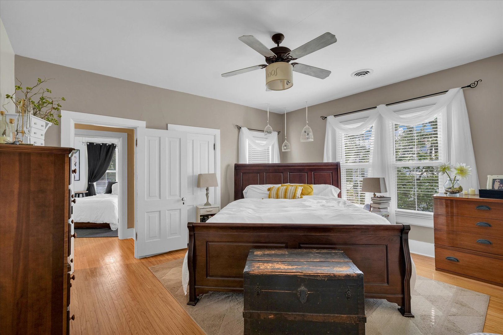 320 E Locust Street, Watseka, IL 60970