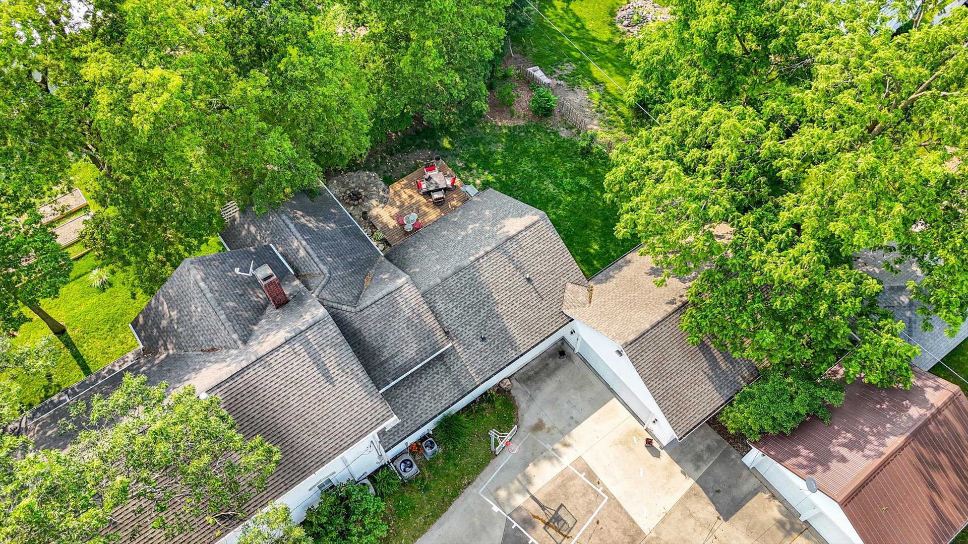 320 E Locust Street, Watseka, IL 60970