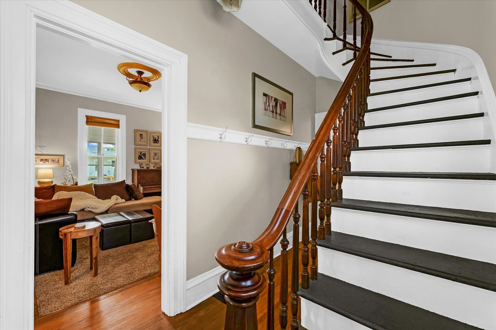 320 E Locust Street, Watseka, IL 60970