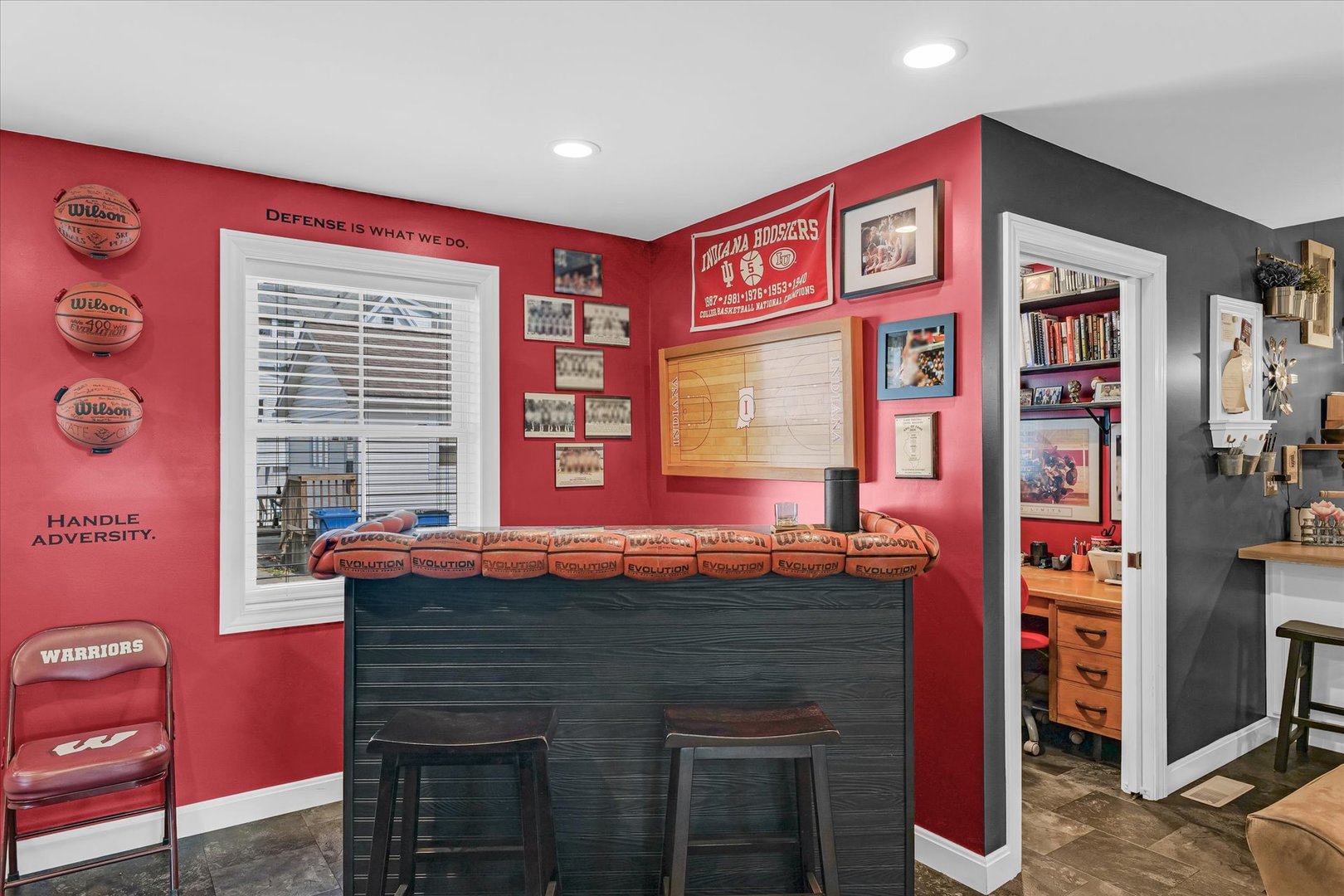 320 E Locust Street, Watseka, IL 60970