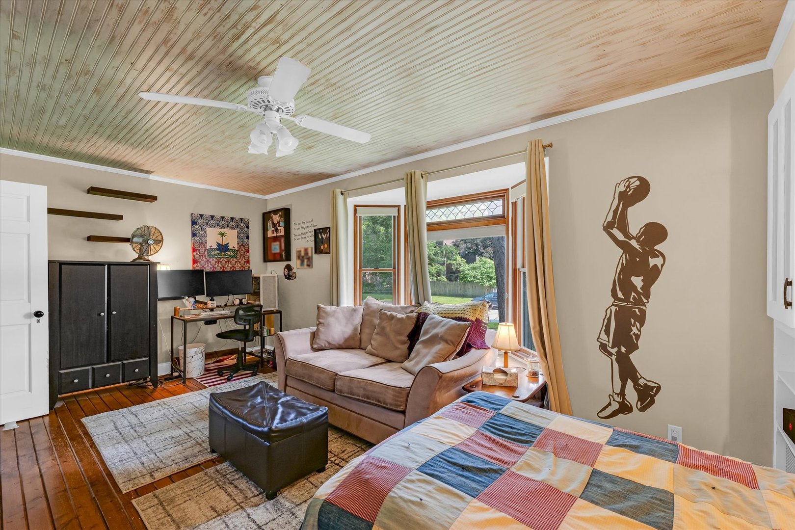 320 E Locust Street, Watseka, IL 60970