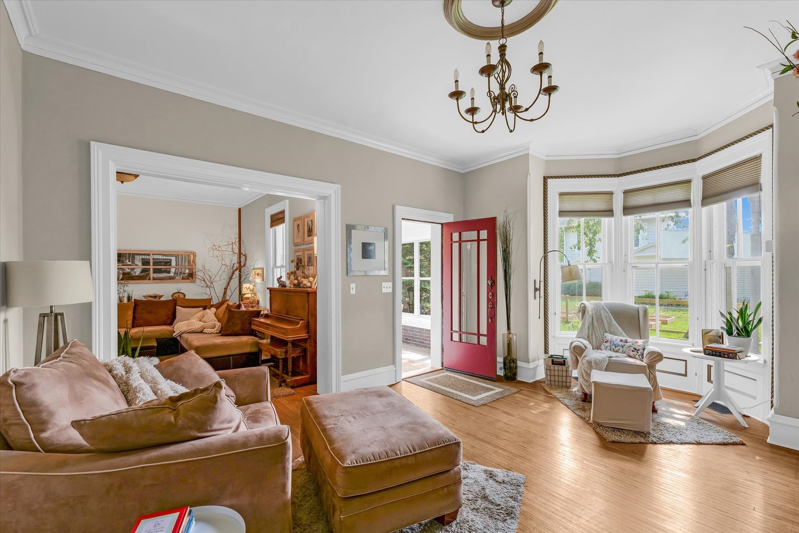 320 E Locust Street, Watseka, IL 60970