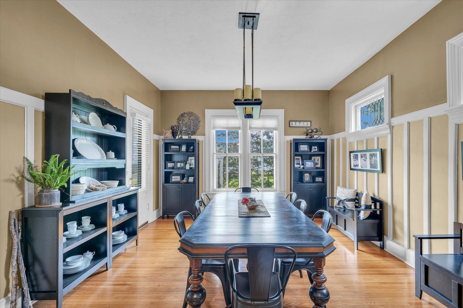 320 E Locust Street, Watseka, IL 60970