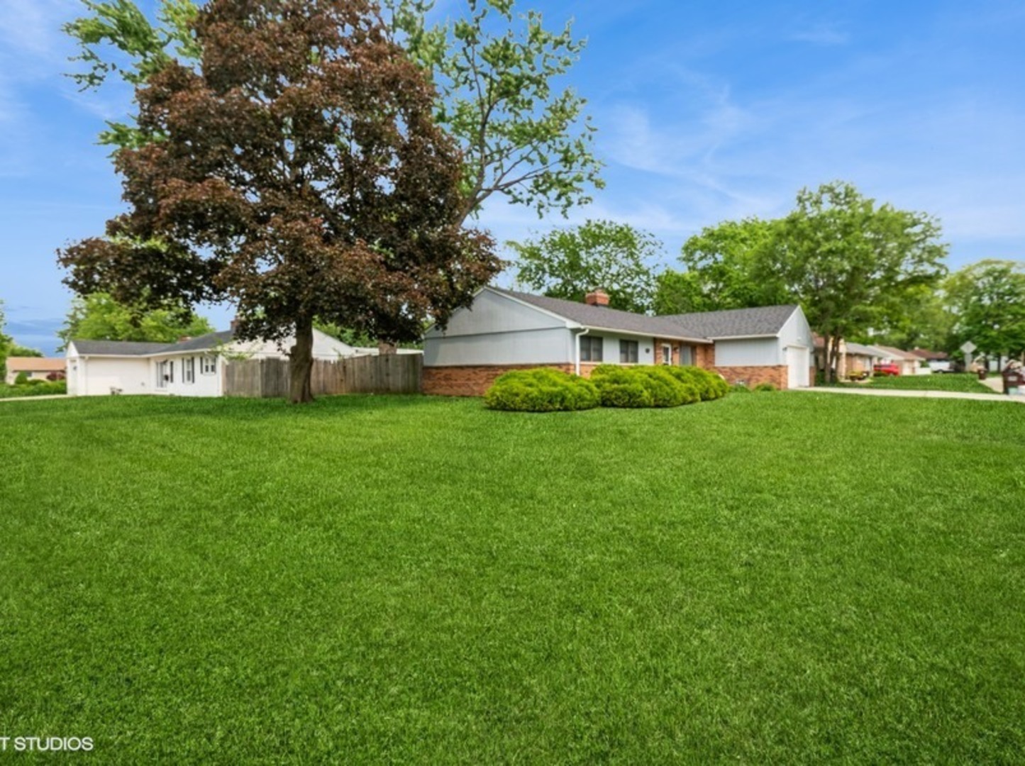 296 Minocqua Street, Park Forest, IL 60466