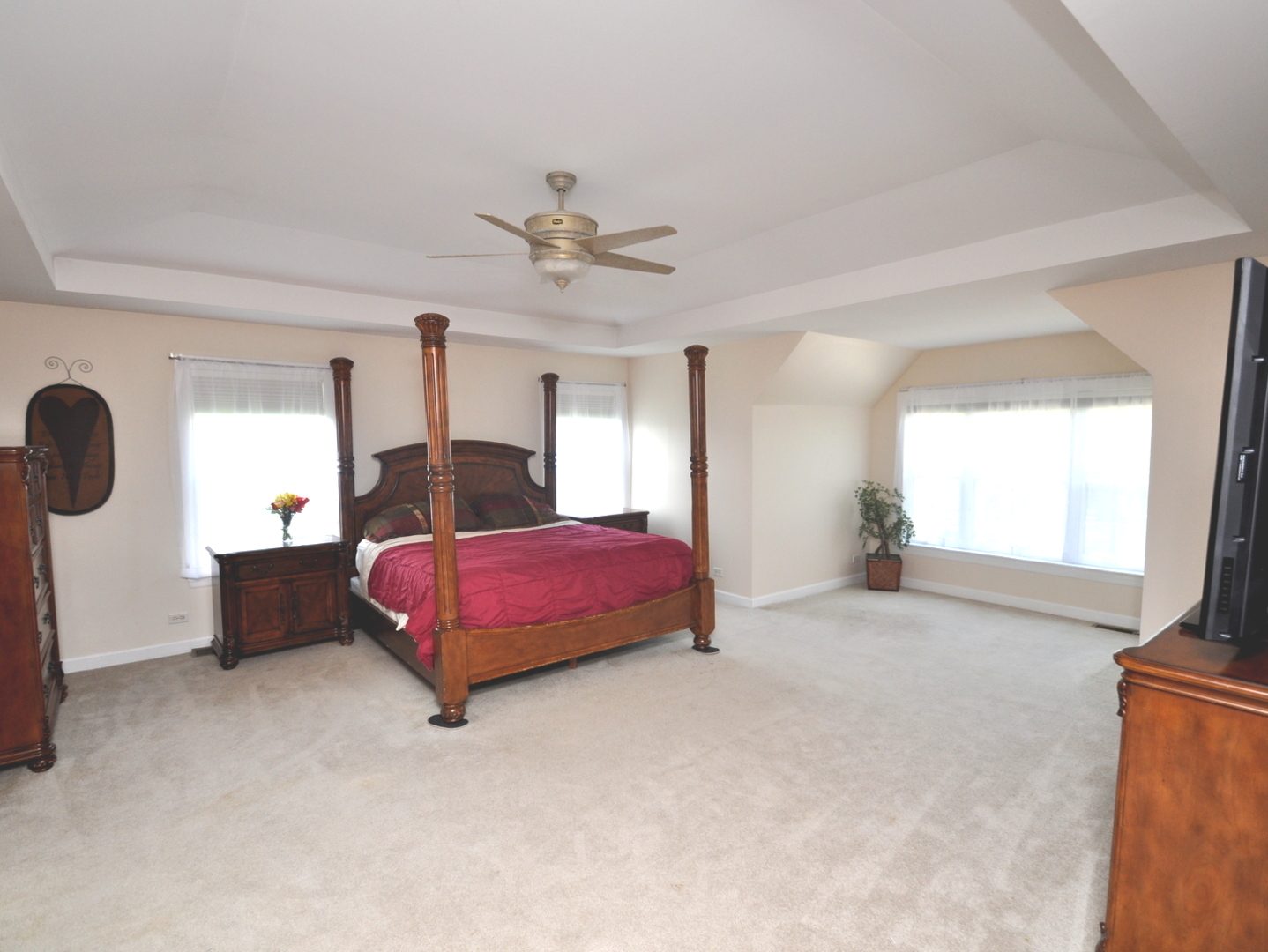 606 Reserve Lane, Joliet, IL 60431