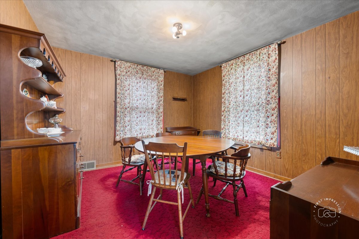 311 North Avenue, Naperville, IL 60540
