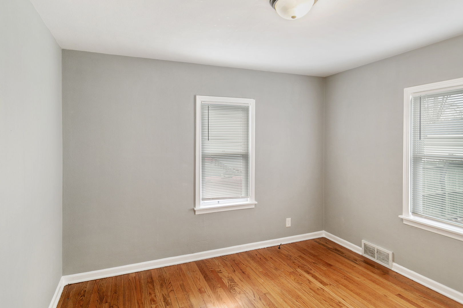 3256 186th Street, Lansing, IL 60438
