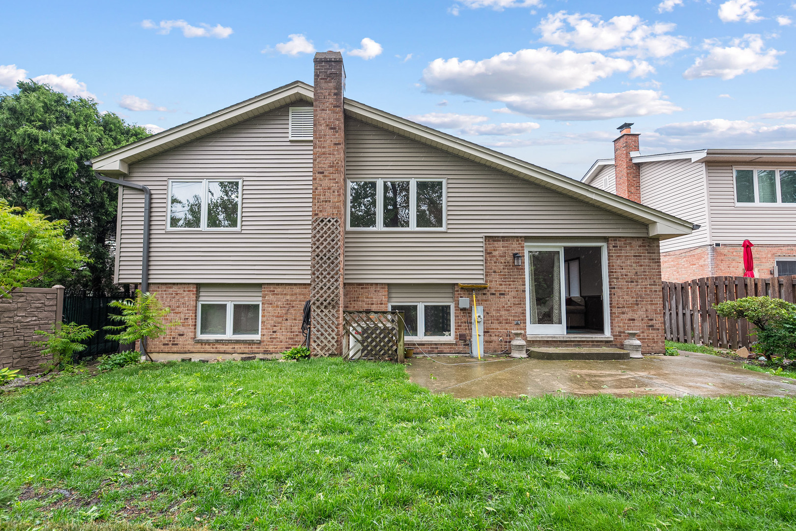 10567 Waterford Drive, Westchester, IL 60154