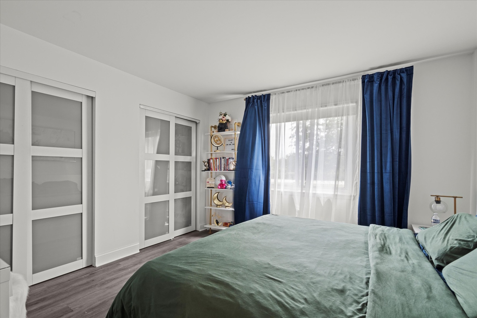 9S220 S Frontage Road #210, Willowbrook, IL 60527