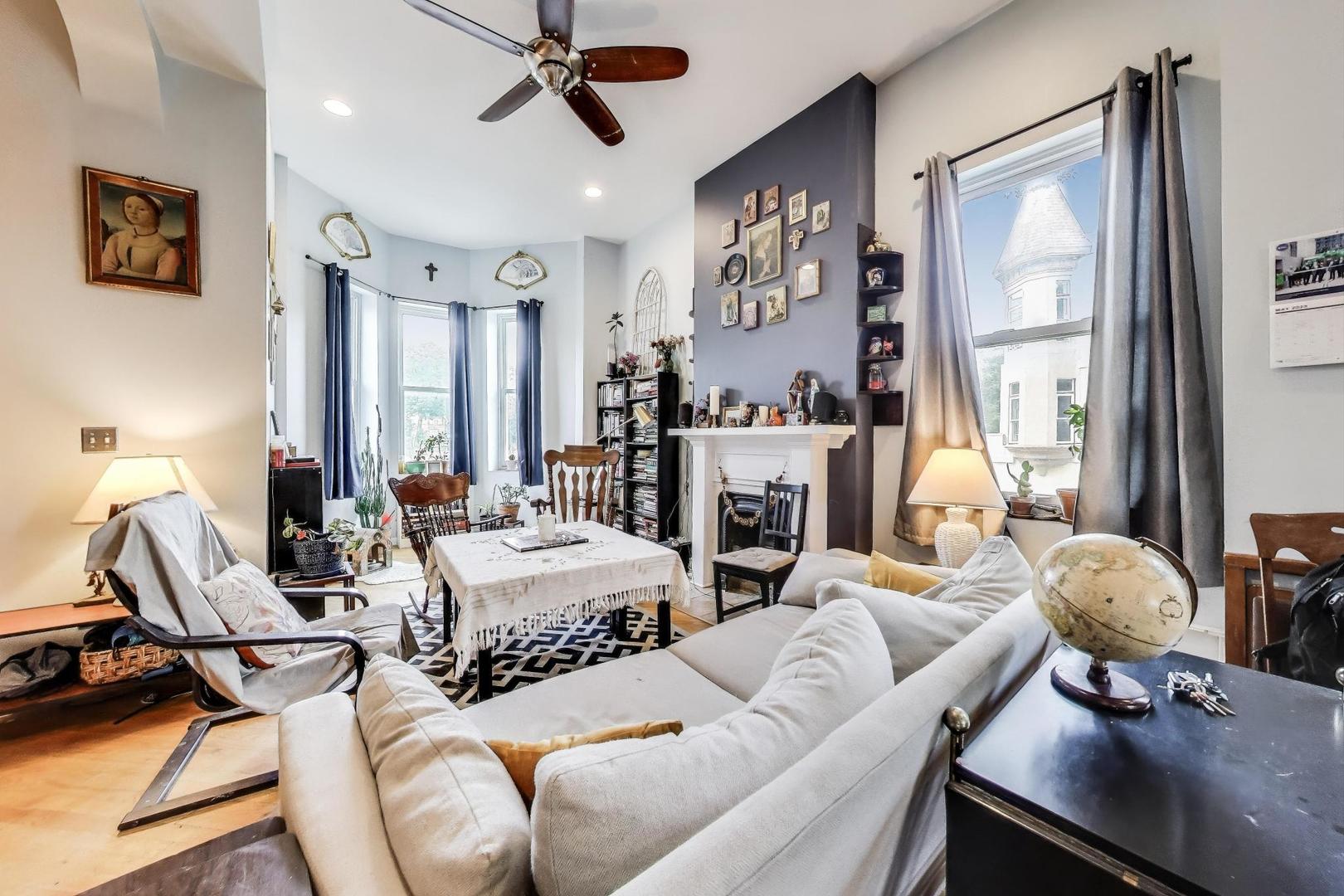 2058 W Washington Boulevard, Chicago, IL 60612