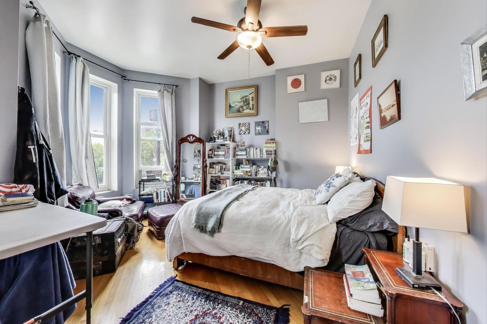2058 W Washington Boulevard, Chicago, IL 60612