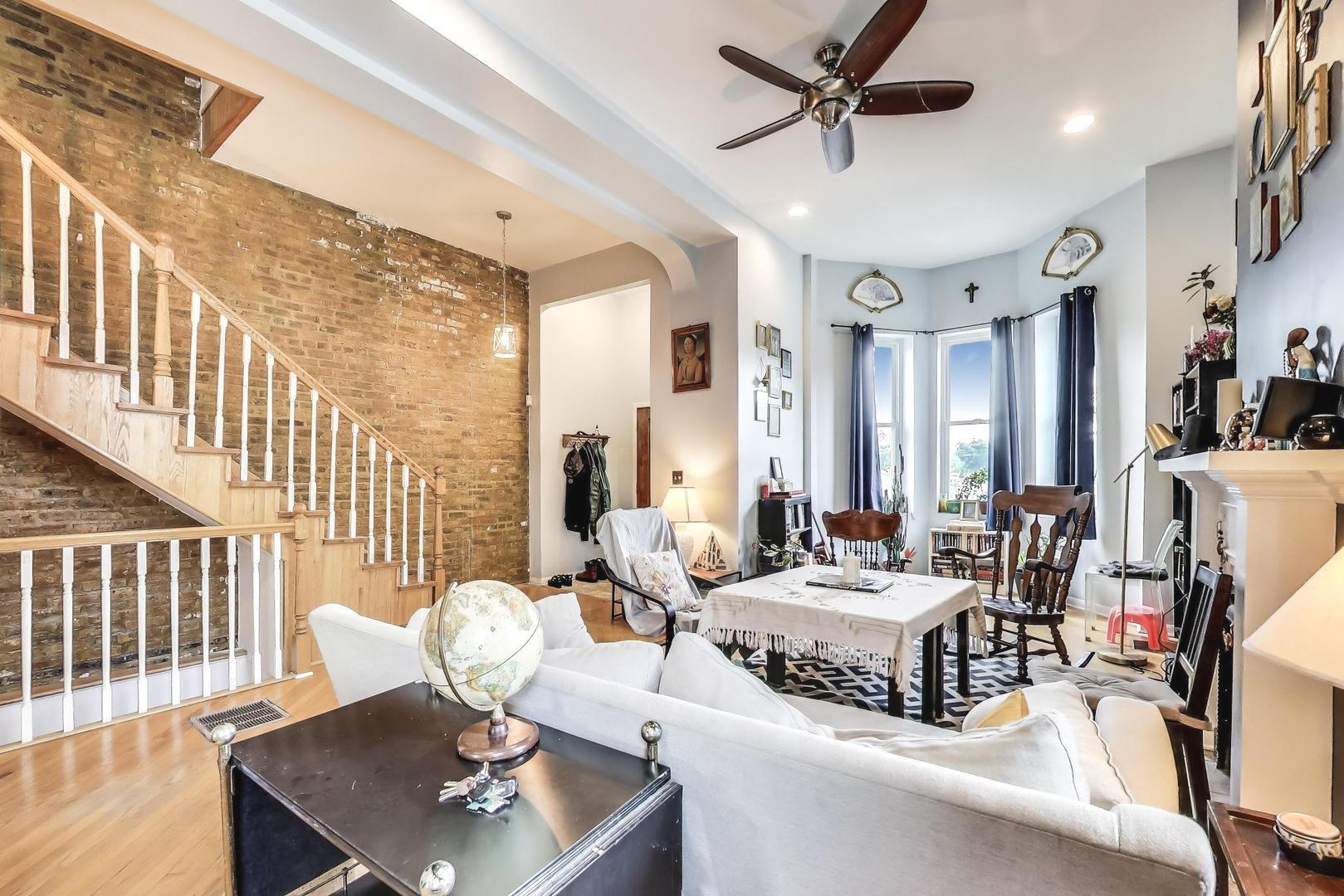 2058 W Washington Boulevard, Chicago, IL 60612
