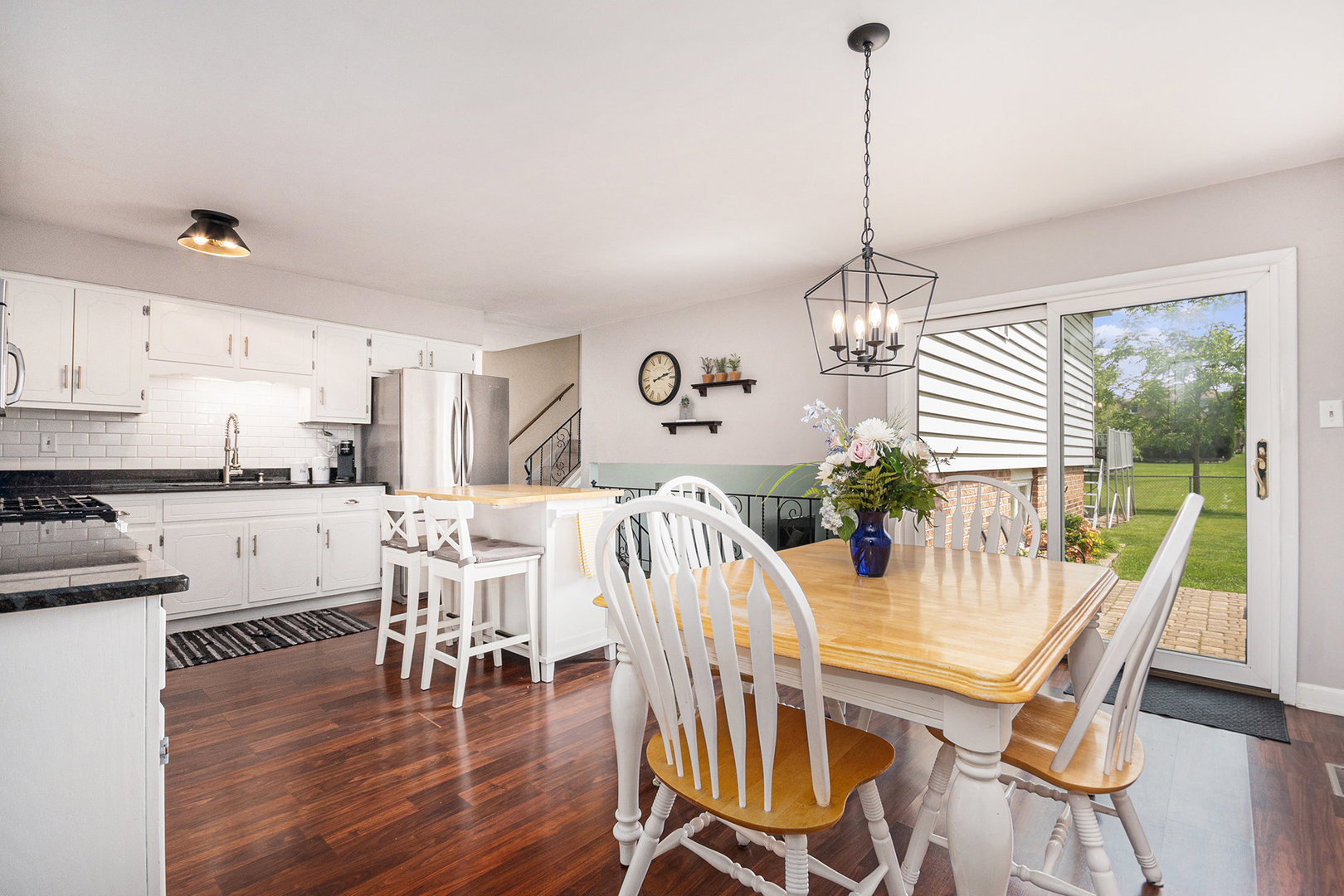 6621 W Victoria Drive, Oak Forest, IL 60452