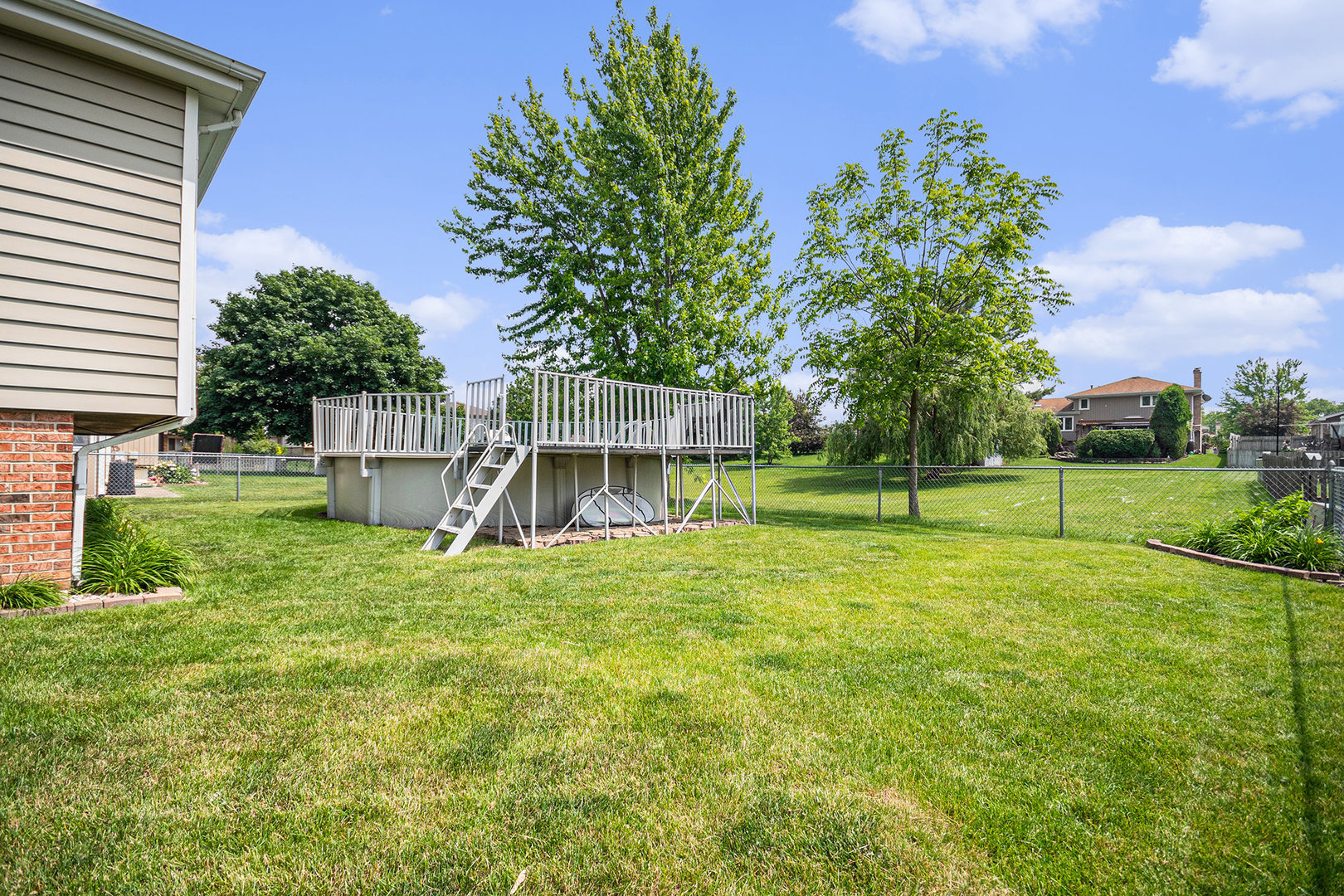 6621 W Victoria Drive, Oak Forest, IL 60452