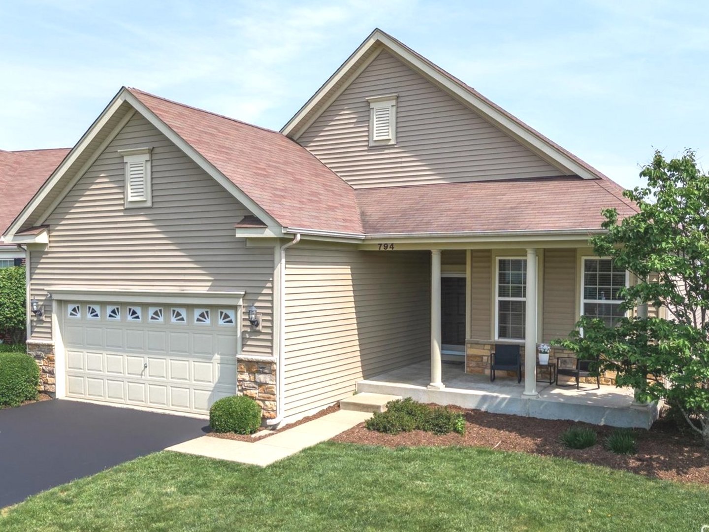 794 Suffield Court, Oswego, IL 60543
