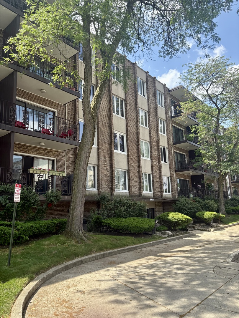5501 Lincoln Avenue #405, Morton Grove, IL 60053