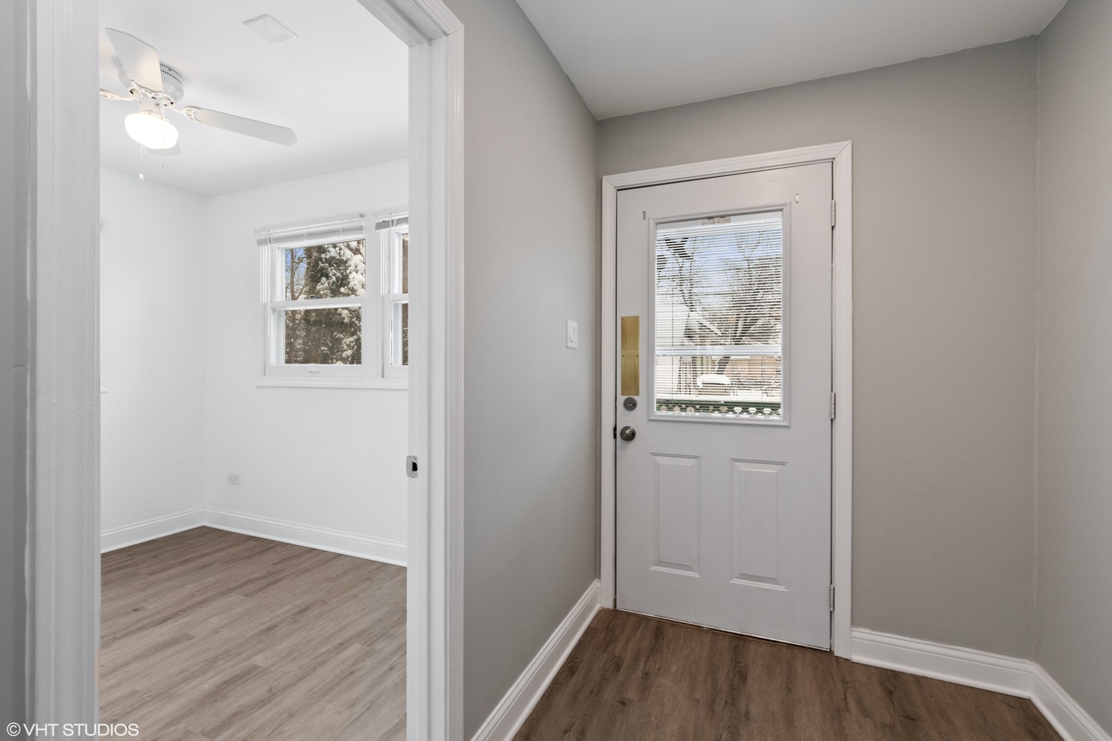 9708 Melvina Avenue, Oak Lawn, IL 60453
