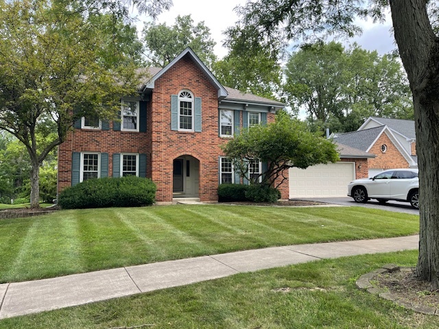 825 Biltmore Court, Naperville, IL 60563