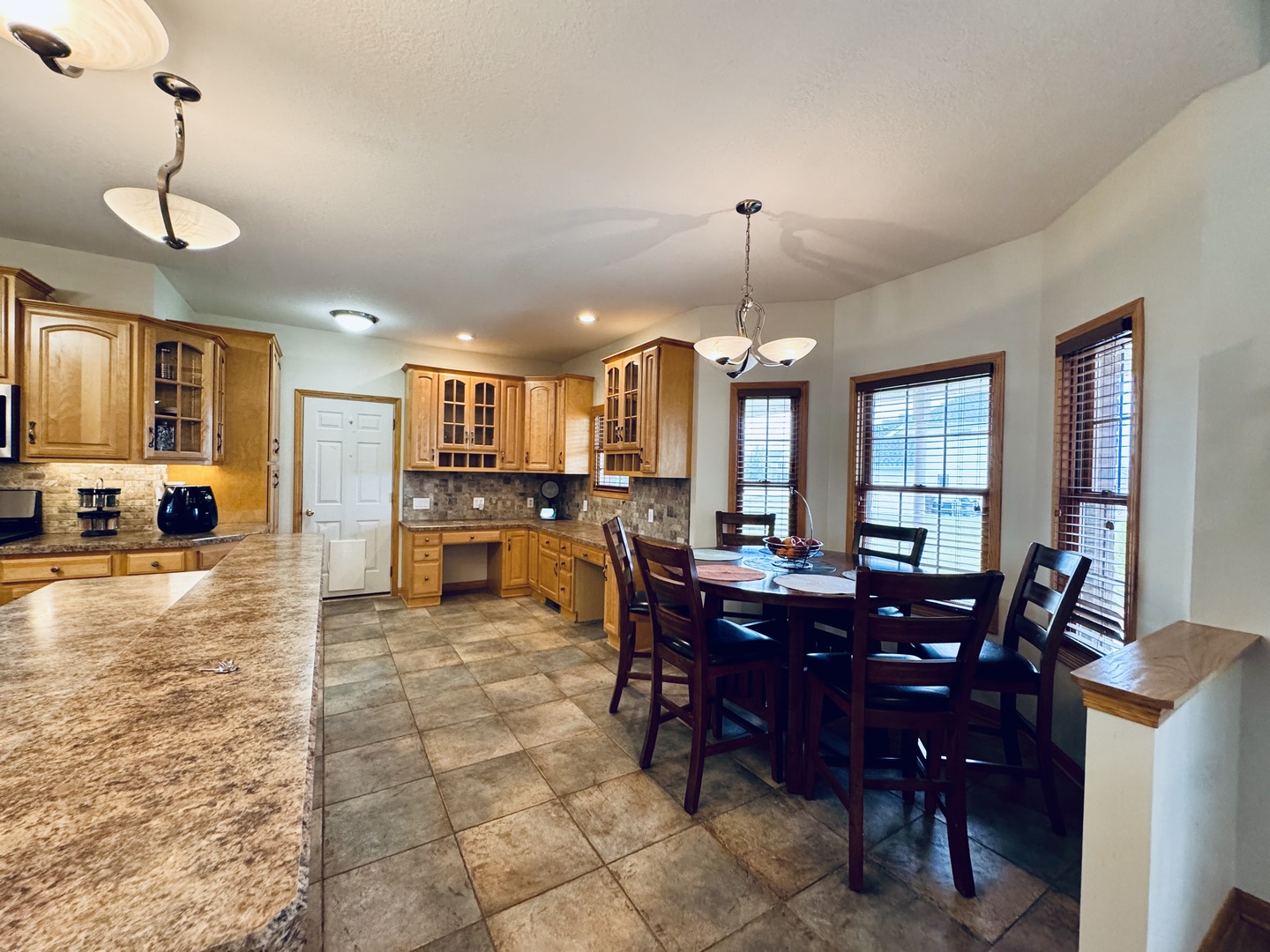 1102 Brian Drive, Manteno, IL 60950