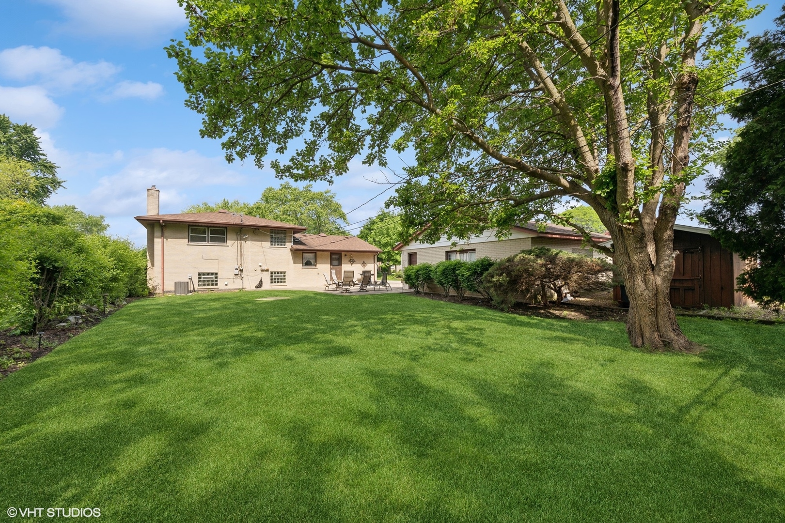 1007 N Gibbons Avenue, Arlington Heights, IL 60004