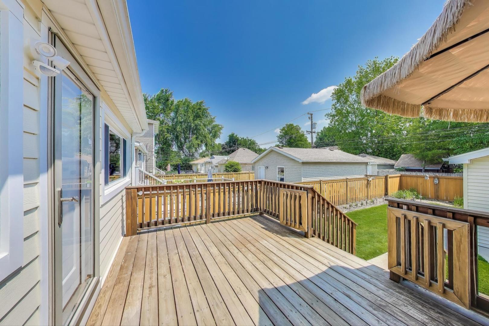 3725 Raymond Avenue, Brookfield, IL 60513