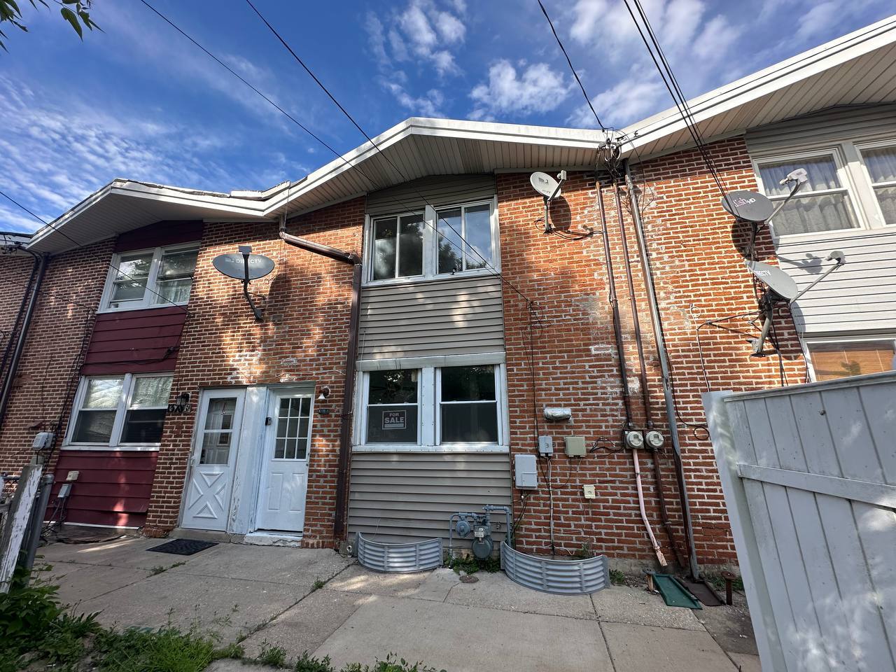 1370 FARGO Avenue #E, Des Plaines, IL 60018