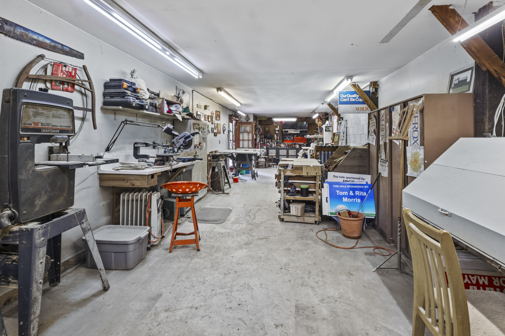 303 Esson Farm Road, Grant Park, IL 60940