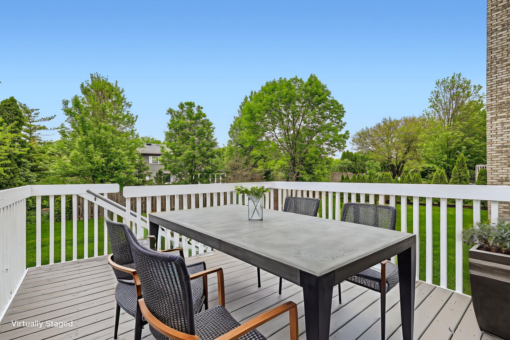 830 W Lukas Avenue, Palatine, IL 60067