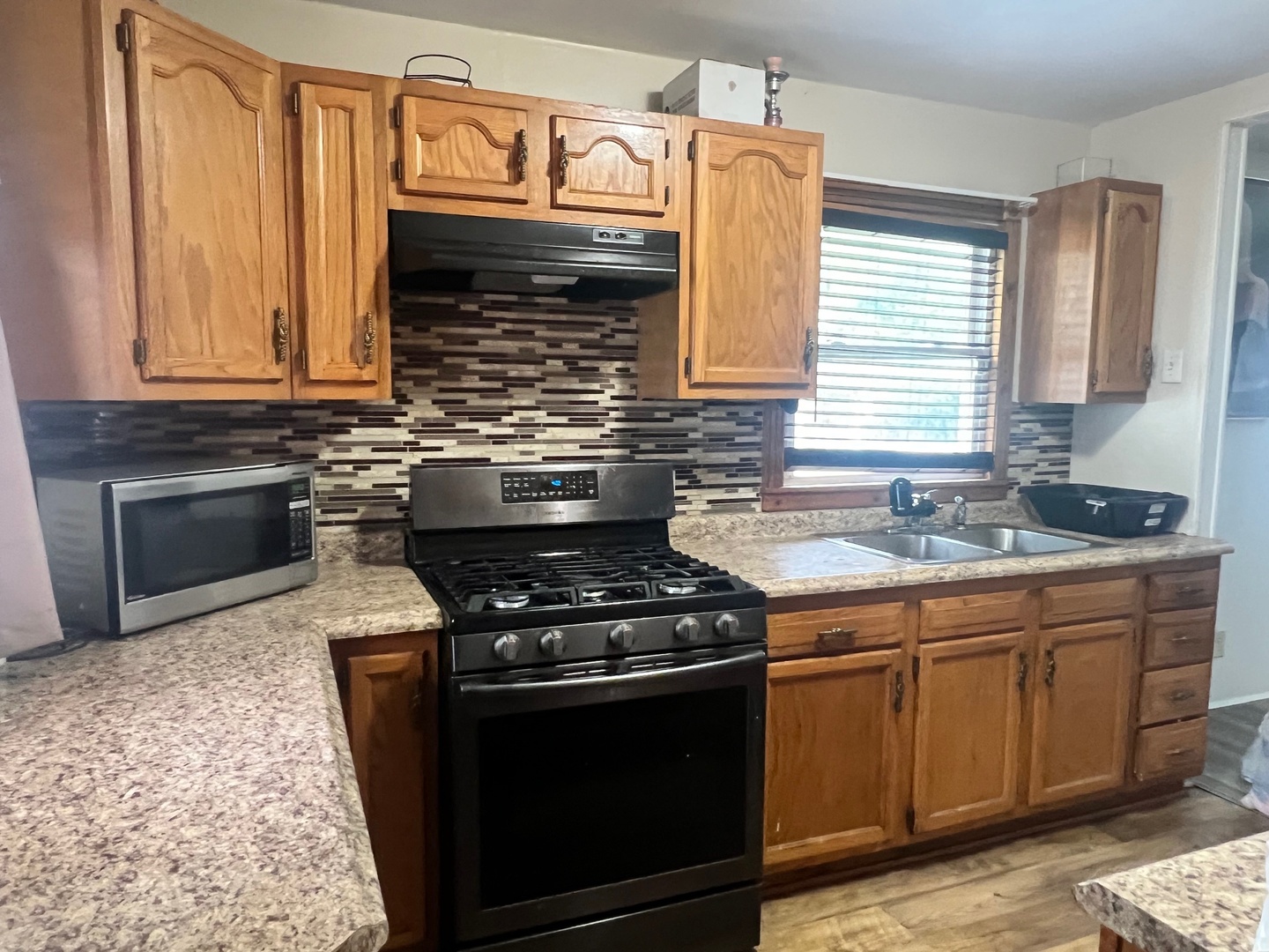 14701 E Riverside Drive, South Holland, IL 60473