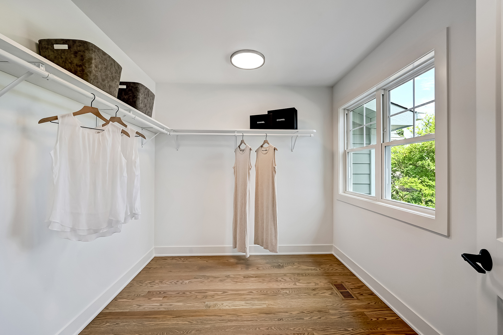 131 Harding Court, Glen Ellyn, IL 60137