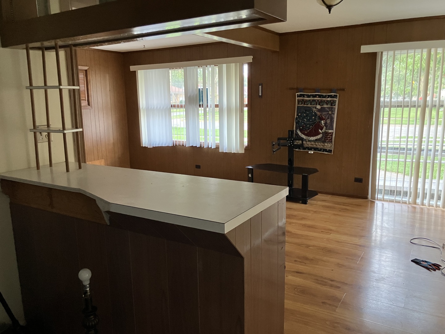 1108 Portsmouth Avenue, Westchester, IL 60154
