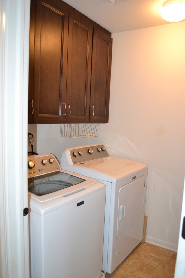 242 Springbrook Trail South Trail #0, Oswego, IL 60543