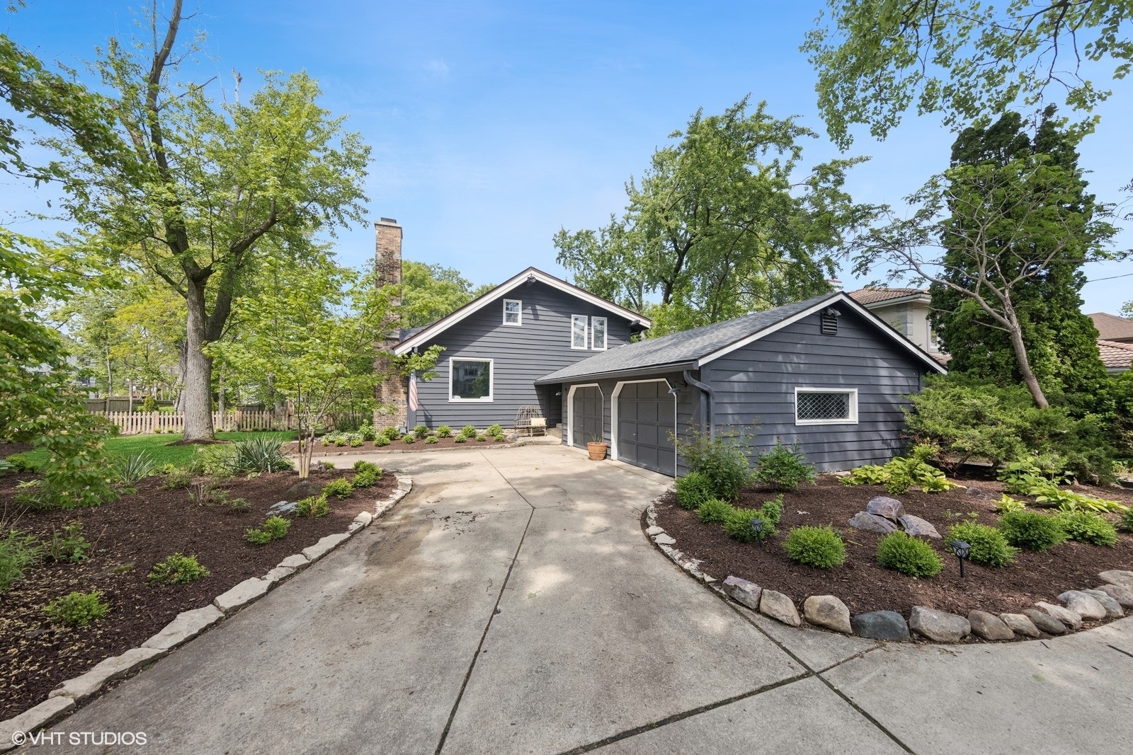 3622 Fairview Avenue, Downers Grove, IL 60515