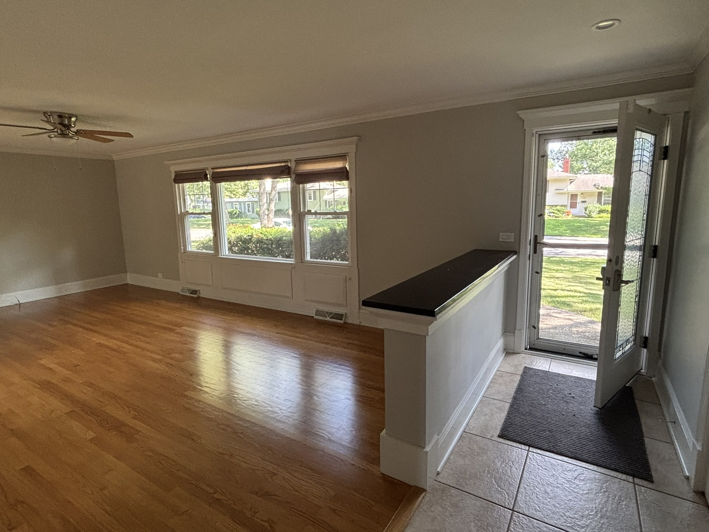 541 Cypress Drive, Naperville, IL 60540