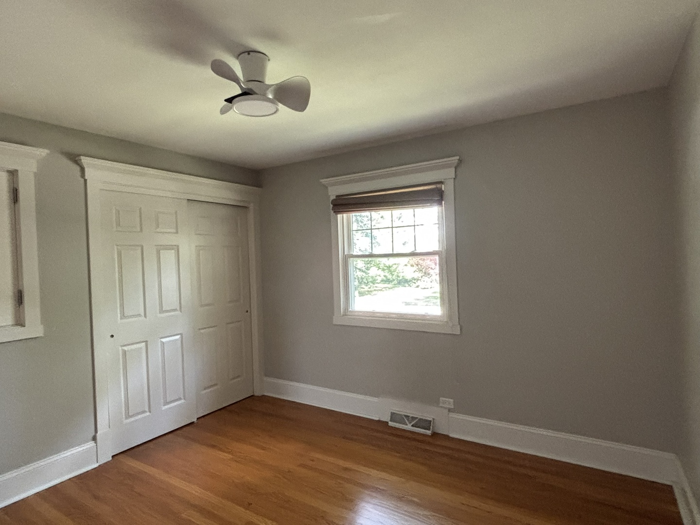541 Cypress Drive, Naperville, IL 60540