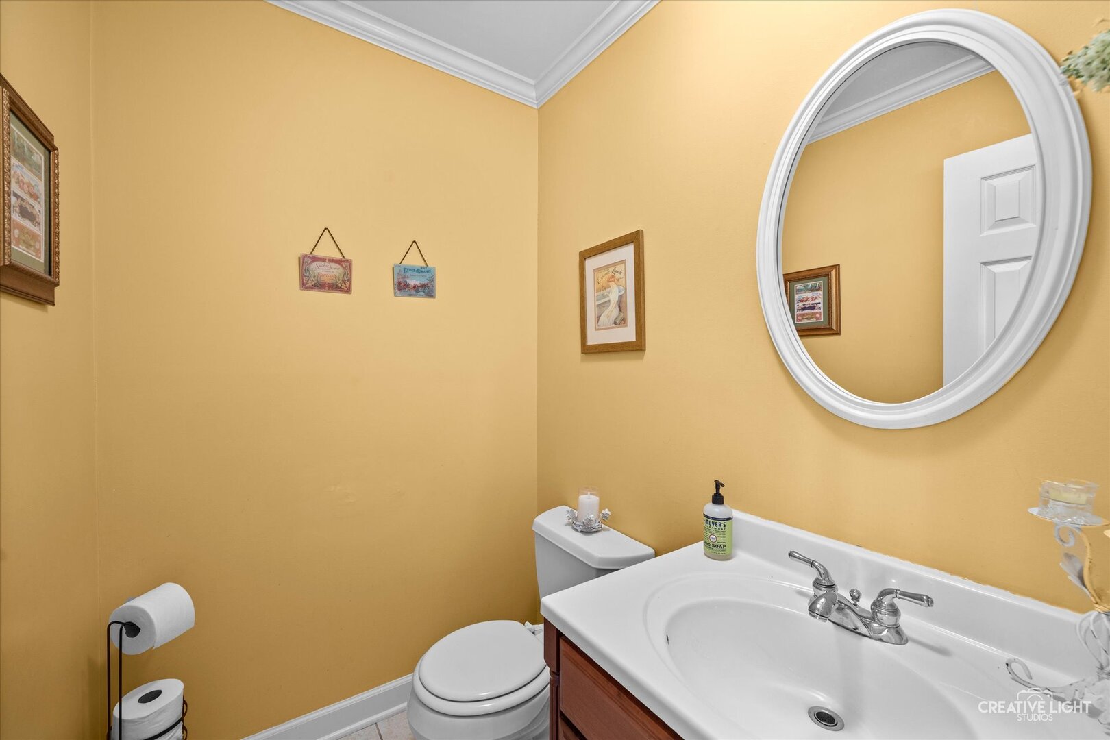 1903 Brentwood Lane, Wheaton, IL 60189