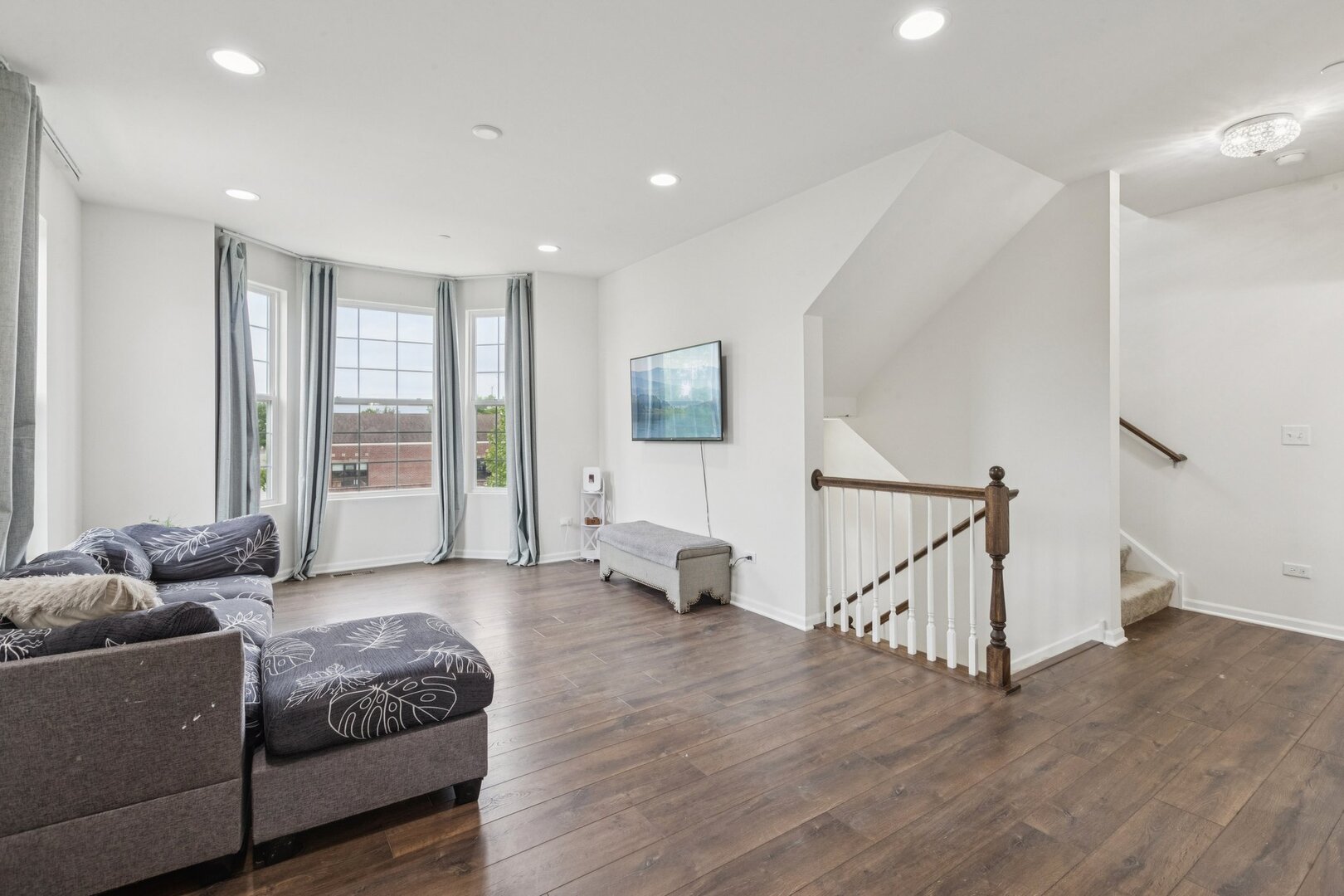 1911 Continental Avenue, Naperville, IL 60563