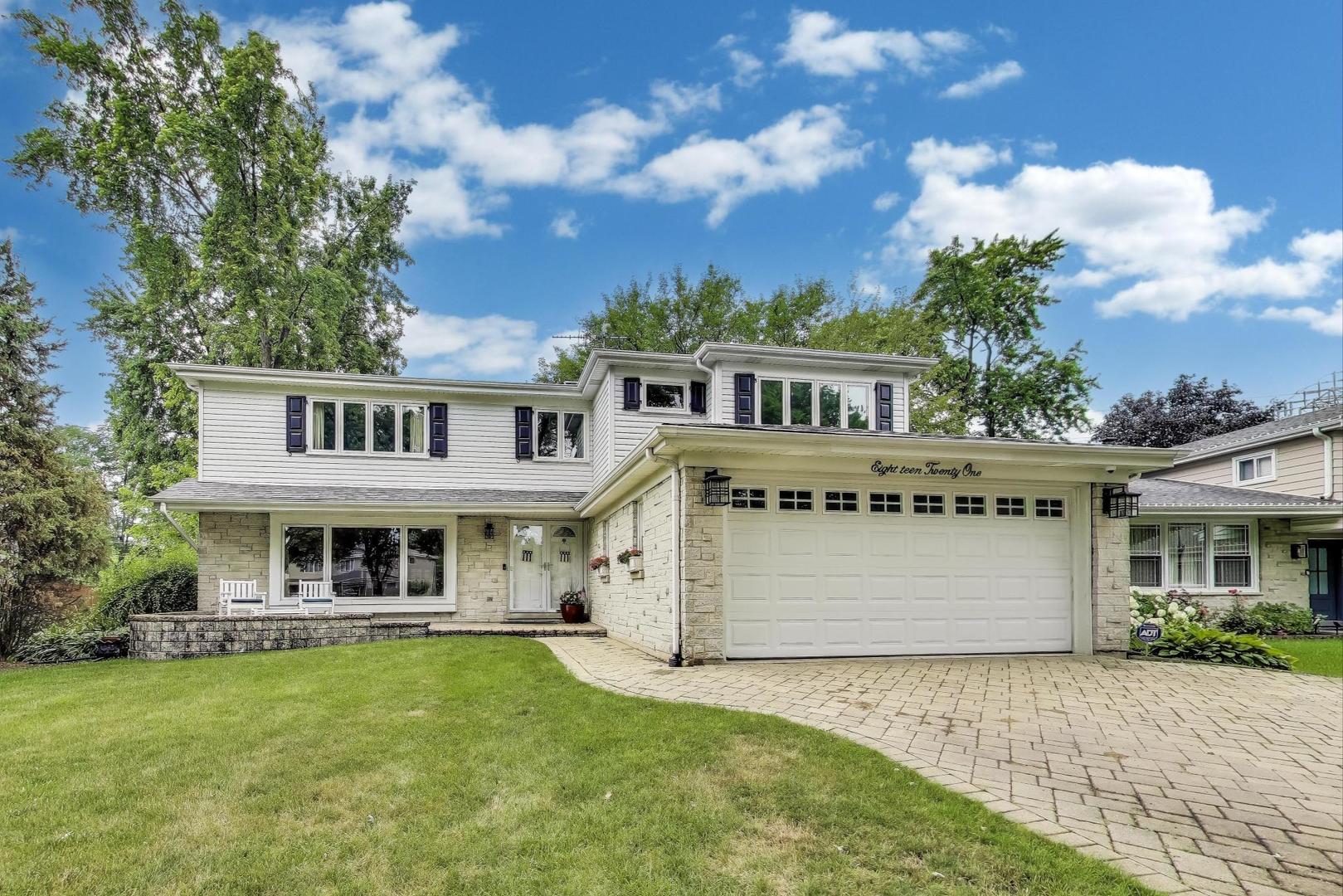 1821 E Boulder Drive, Mount Prospect, IL 60056