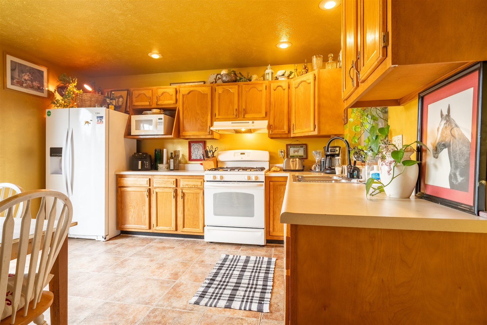 67 Oak Park Road, Bloomington, IL 61701