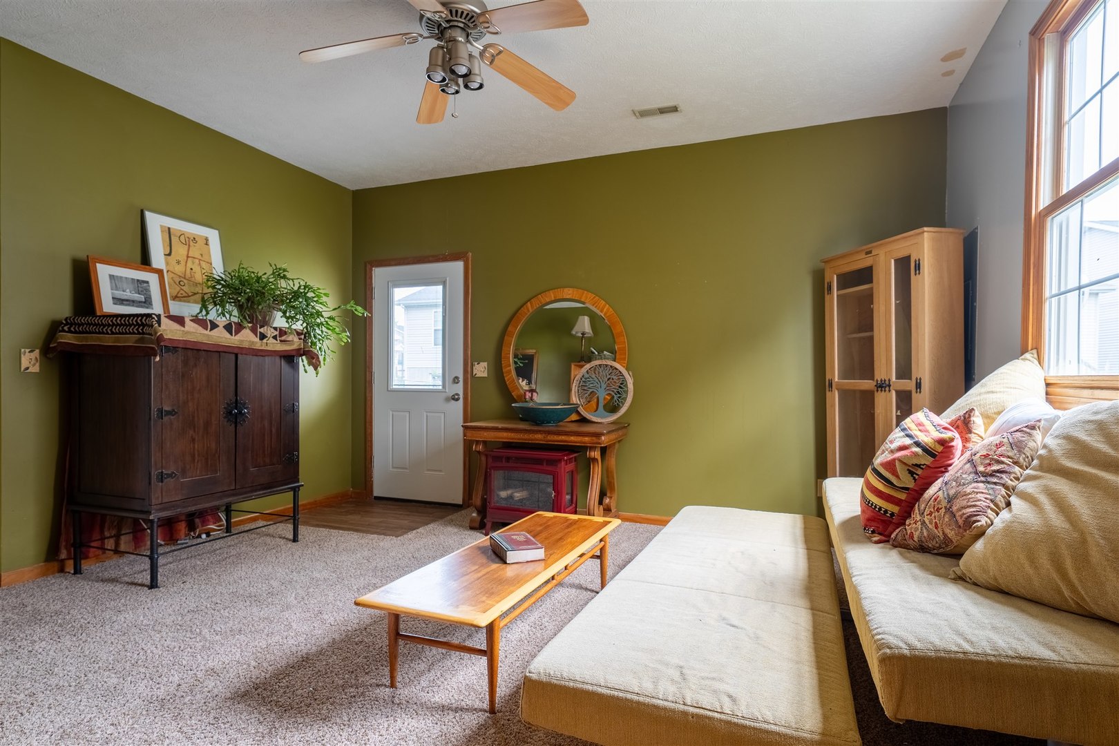 67 Oak Park Road, Bloomington, IL 61701