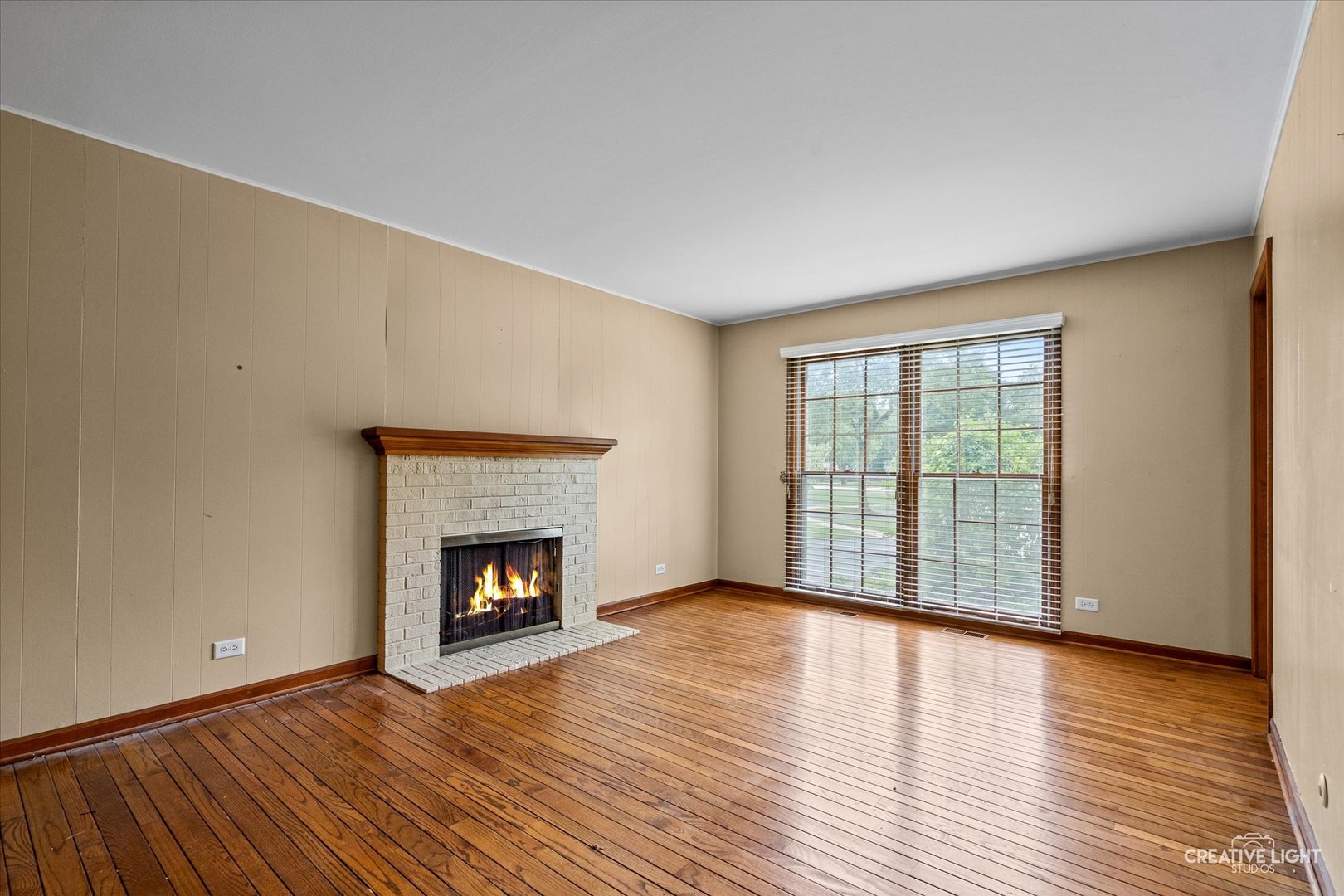 519 Hamilton Drive, Wheaton, IL 60189
