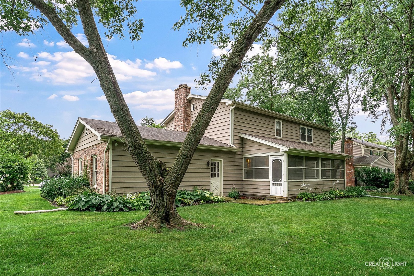 519 Hamilton Drive, Wheaton, IL 60189