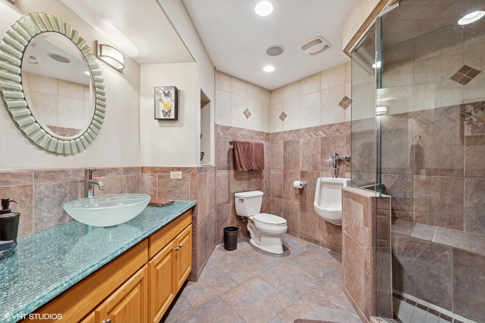 209 68th Street, Darien, IL 60561