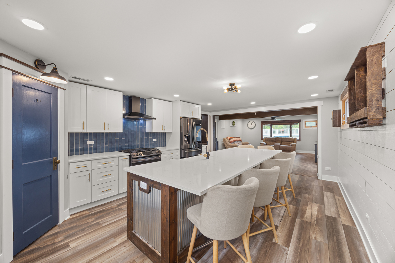 16430 S 89th Avenue, Orland Park, IL 60462