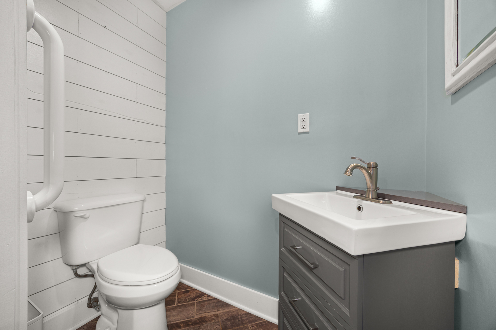 16430 S 89th Avenue, Orland Park, IL 60462